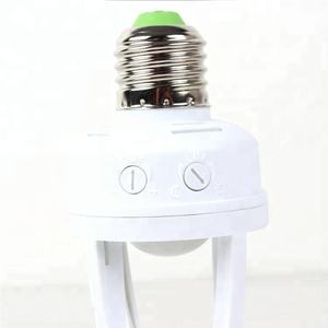 LIPU SH001 Interruttore per Portalampada con Sensore di Movimento PIR e Luce Ambientale, Rilevamento a 360° e Ritardo Regolabile - Product Image 2