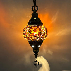 مصباح معلق تقليدي تركي من الزجاج المزخرف بالفسيفساء - Product Image 4
