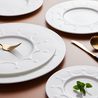 Assiettes à dîner en porcelaine fine, design unique, modernes, blanches unies, pour hôtel, restaurant, mariage, banquet