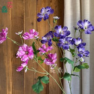 Fleurs artificielles en soie Hua Ding Butterfly Ranunculus, branche unique faite à la main, décoration de mariage et de maison - Product Image 2
