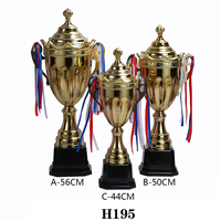 Meilleure Qualité Métal Trophée Coupe Médailles Plaques Qualité Football Trophée Badminton Récompenses De Chine Fabricant