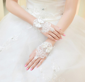 <span class=keywords><strong>Gants</strong></span> courts <span class=keywords><strong>de</strong></span> mariage sans doigts pour femmes, <span class=keywords><strong>gants</strong></span> <span class=keywords><strong>de</strong></span> <span class=keywords><strong>mariée</strong></span> en dentelle <span class=keywords><strong>ivoire</strong></span>, accessoires <span class=keywords><strong>de</strong></span> mariage - Product Image 3