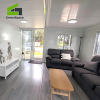 Maison conteneur extensible OEM ODM européenne à toit incliné, préfabriquée 40 pieds, certifiée CE, style chalet alpin, villa, appartement