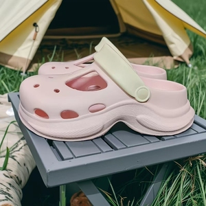 Commercio all'ingrosso 2025 estate EVA Designer Cro da giardino zoccoli morbidi tacco alto traspirante antiscivolo pantofole da esterno per le donne - Product Image 1