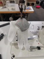 Machine à coudre industrielle à point de chaînette KansaiSpecial SPX211E à bras articulé pour gants, adaptée à divers matériaux de gants