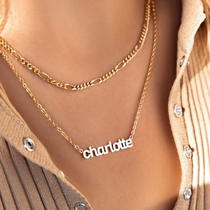 Collar de Cadena Figaro Pequeño y Moderno Personalizado, Chapado en Oro de 18K, Acero Inoxidable 316L, Joyería de Moda Unisex - Product Image 3