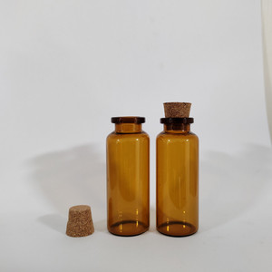 מכירת חיסול - בקבוק זכוכית 60ml 37x90mm עם פקק שעם, צנצנת זכוכית עם פקק שעם, מארז של 5 יחידות - Product Image 4
