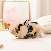 Peluche de cochon réaliste en fourrure tachetée douce et câline, en position debout avec queue recourbée, pour décoration de chambre, boutiques de cadeaux et présentation