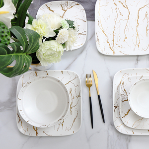 Service de table de mariage de style royal en céramique blanche marbrée pour 6 personnes - Product Image 6