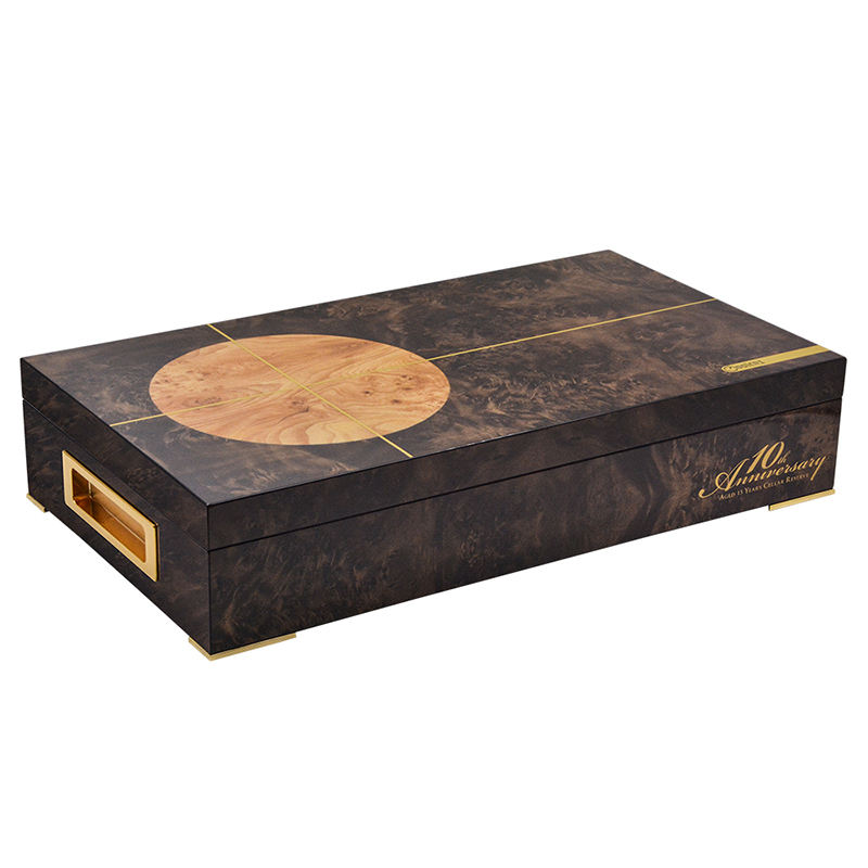 กล่องใส่ซิการ์ humidor-1