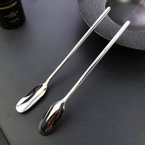 Cuchara de té de acero inoxidable con mango largo, diseño plano minimalista, duradera, para café, té, miel, postres, para agitar y mezclar - Product Image 3