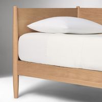 MAEVE Lit de repos multifonctionnel en chêne massif, design moderne et durable, couleur personnalisable, idéal pour chambre d'amis et salon