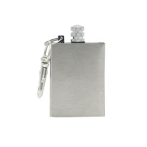 Allumettes carrées étanches pour extérieur, style moderne, format individuel, résistantes à l'eau, pour porte-clés - Product Image 2