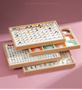 Khay đựng trang sức bằng gỗ chắc chắn, khung tre, chất liệu da PU trắng, dành cho nhẫn, vòng cổ, lắc tay, bông tai, thiết kế thời trang mới. - Product Image 2