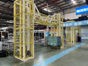Hidrolik Elektrikli Depo Yük Asansörü Platformu 1000kg 2000kg 3000kg Kapasite ve 3m 4.5m Yükseklik İç Mekan Ürün Taşıma İçin - Product Image 2