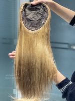 Prêt à expédier SHY Prothèse capillaire en cheveux naturels, base en soie, cheveux bruts chinois, design à raie centrale, couleur personnalisable, fournisseur d'usine