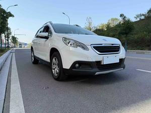 <span class=keywords><strong>Peugeot</strong></span> 2008 <span class=keywords><strong>SUV</strong></span>, Caja de Cambios Automática, Motor Turbo, <span class=keywords><strong>Segunda</strong></span> <span class=keywords><strong>Mano</strong></span>, Volante a la Izquierda, Cámara Trasera, Asientos de Tela, Neumáticos R17 - Product Image 2