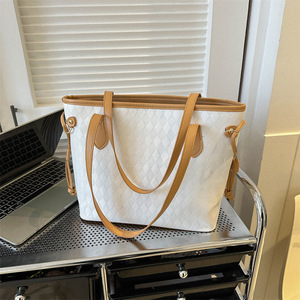 Sacs fourre-tout en PU de couleur unie pour femmes avec chaînes et doublure en coton, <span class=keywords><strong>sac</strong></span> messager de grande capacité avec fermeture éclair - Product Image 5