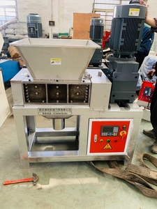Dete chất thải nhựa phim Túi lon gỗ Pallet cục U khối shedder trục đơn Shredder máy - Product Image 3