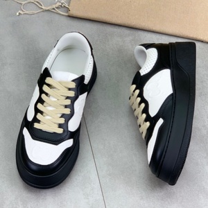 Chaussures de sport décontractées de luxe pour femmes et hommes, en cuir respirant de haute qualité, style marche décontractée - Product Image 2