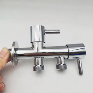 Compagnon de toilette Séparateur d'eau en 4 parties Vanne triangulaire Robinet de douche d'angle à trois voies One-In-Two-Out Accessoires de robinet d'hôtel - Product Image 4