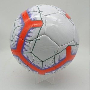 ไม่ใช่. ฟุตบอลเย็บด้วยเครื่องจักร ดีไซน์ปี 2025 ใช้ได้หลายกีฬา ทนทาน ต่อการ<span class=keywords><strong>เตะ</strong></span> ขายส่ง ฟุตบอล<span class=keywords><strong>โลก</strong></span>ปี 2026 - Product Image 4