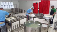 Coupe-tofu manuel en acier inoxydable personnalisé, machine à couper le tofu et à fabriquer le paneer de soja avec un coupeur spécial