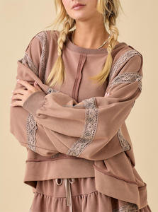 Sweat-shirt décontracté pour femmes en gros, tendance, rose, manches longues, dentelle, patchwork, manches lanternes - Product Image 5