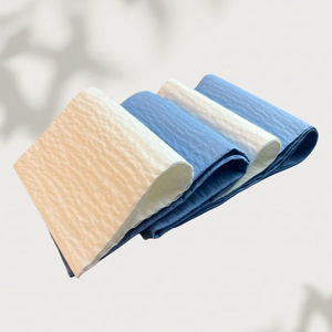 Tissu non tissé en pâte de bois vierge 1560 g/m² Meltblown de qualité médicale pour emballage textile domestique - Product Image 1