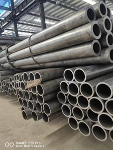 Tubo Tondo in Acciaio al Carbonio Non Legato Q355B Laminato a Caldo ASTM A106 Gr.<span class=keywords><strong>B</strong></span>/JIS G3454 Shandong per Progetti di Ingegneria - Product Image 6