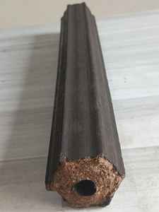 Briquetas de Carbón Vegetal Hechas a Máquina Pini Kay, Proporcionan Calor Limpio y Duradero, Hechas 100% con Aserrín Natural, Sin Aditivos Químicos - Product Image 4