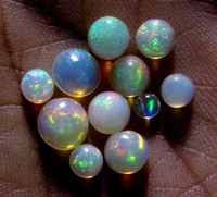 Opale synthétique éthiopienne (créée en laboratoire) taille brillant cabochon, pierre précieuse en vrac pour la fabrication de bijoux, 20-45mm, effet de couleur/feu, certifiée