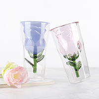 Tasse en verre soufflé à la main à haute teneur en borosilicate 180ml en forme de fleur de rose tasse à boire en verre à double paroi