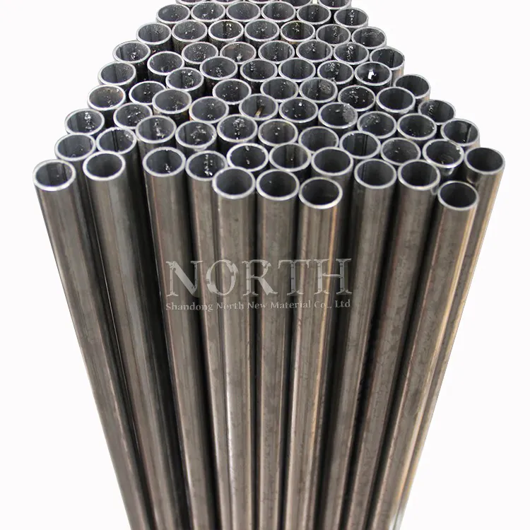 Sch40 ASTM A106 Углеродистые бесшовные стальные трубы черные 30-дюймовые сварные трубы из углеродистой стали круглые квадратные стальные трубы производители