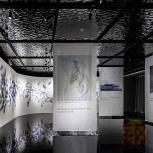 مرآة عاكسة للأسقف ملونة من الألومنيوم, مرآة عاكسة للسقف ملونة ، زينة للسقف ، البهو ، سعر جيد ، سقف مضغوط من الفولاذ - Product Image 2