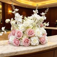 Kunstbloemenbal van zijde, bruidsbloemen centerpiece voor bruiloft, gangtafel en evenementendecoratie