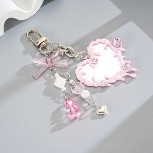 Mini porte-clés cœur en acrylique tressé avec nœud en strass et breloque de sac perlée, pendentif miroir de maquillage portable DIY, esthétique douce - Product Image 3