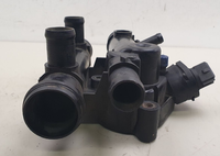 Boîtier de thermostat de voiture 2,2 2,5 DCI Master 2 8200262237 Renault Nissan
