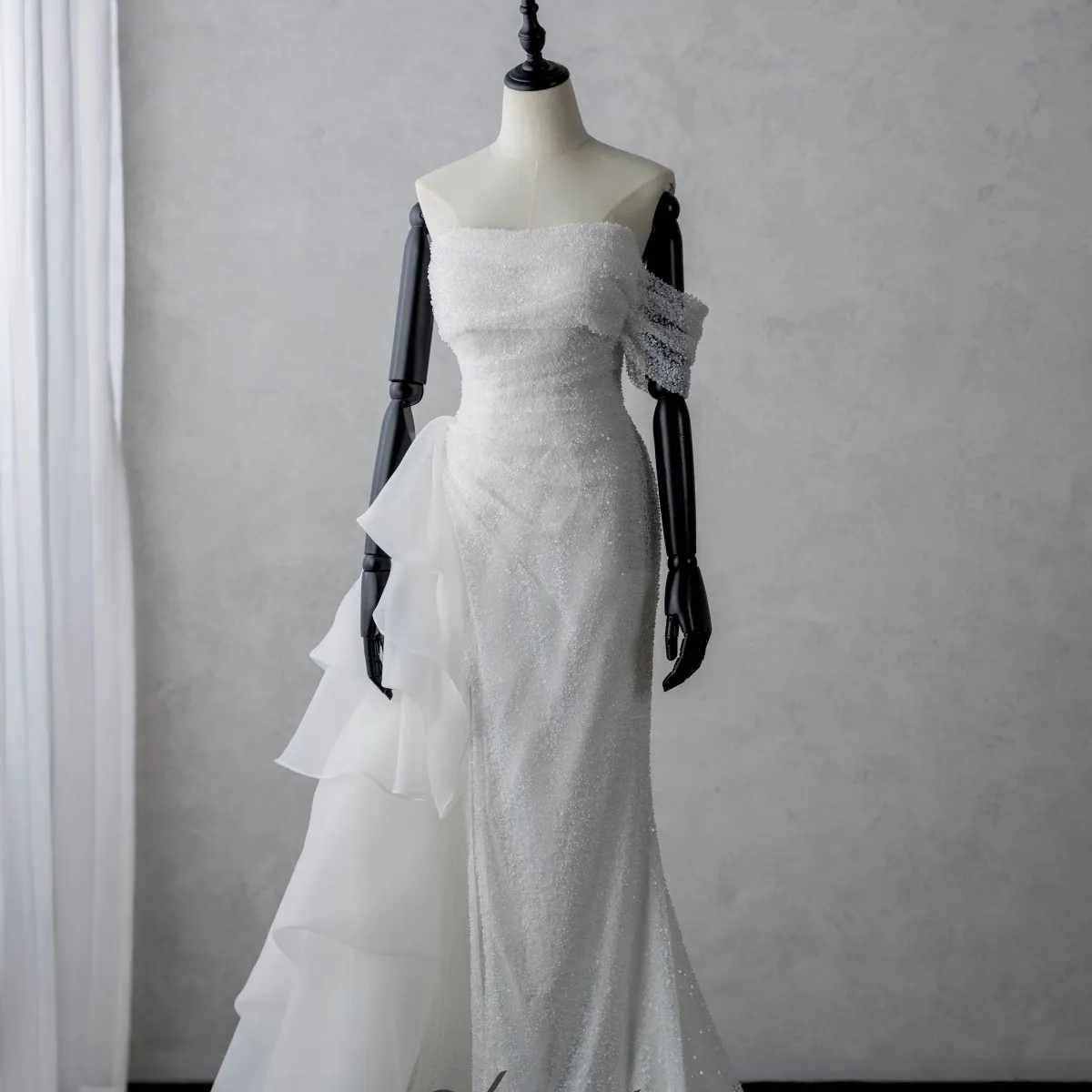 Vestido de casamento sereia para mulheres, nova coleção, vestidos de casamento para mulheres, único, ombro, mangas curtas, miçangas, branco, vestido de casamento personalizado, 2023