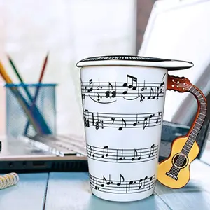 Taza con mango de guitarra y notas musicales artísticas, vaso de cerámica para café, leche, regalo para amantes de la música, 13,5 Oz