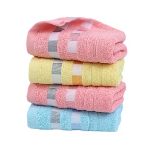 Serviette en coton pur à carreaux 35x75cm, serviette pour le visage, pour cadeau, usage général - Product Image 5