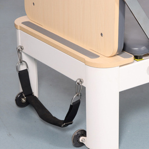 <span class=keywords><strong>Machine</strong></span> de <span class=keywords><strong>Pilates</strong></span> <span class=keywords><strong>Reformer</strong></span> en alliage d'aluminium durable avec demi-tour - Équipement de <span class=keywords><strong>Pilates</strong></span> professionnel de haute qualité - Product Image 4