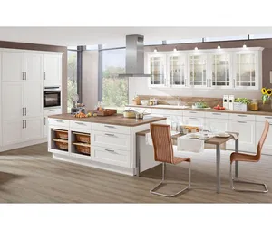 2024 nouvelle tendance blanc Shaker Style armoires de cuisine en bois massif carcasse en MDF avec porte laquée conceptions gratuites pour meubles de rangement