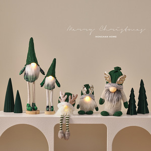 Muñeco de duende de Navidad sin rostro verde, regalos de Navidad, luces, decoraciones de escritorio, figurita, adorno de juguete para celebraciones de Navidad - Product Image 1