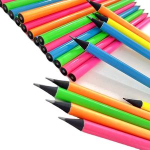 Coffret de 6 crayons de couleur ronds très demandés, en bois noir avec <span class=keywords><strong>peinture</strong></span> colorée, fournitures artistiques de qualité supérieure - Product Image 1