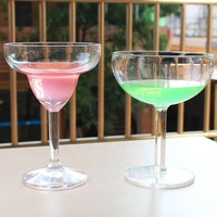 Gobelet à vin en plastique PS recyclable 330 ml, design moderne pour les fêtes et les occasions spéciales
