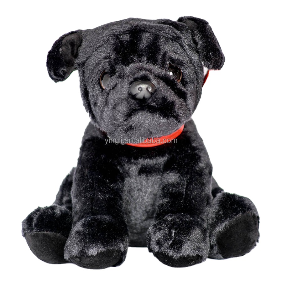 D828 noir carlin en peluche peluche jouet collier en cuir vif bouledogue artificiel en peluche chien carlin peluche