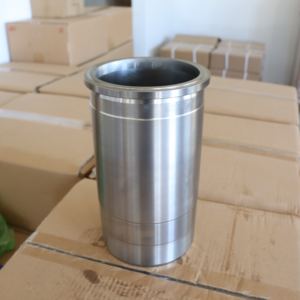 IZUMI Orijinal D13 Silindir Gömlekleri OEM 21334768/89886110/037LW00107001 VOLVO Dizel Motor Parçaları D13 Silindir Gömleği için - Product Image 3