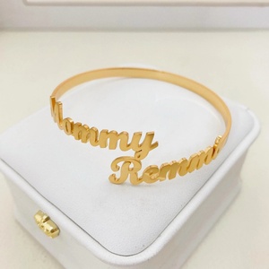 Braccialetto personalizzato con <span class=keywords><strong>nome</strong></span> di moda-gioielli con doppio <span class=keywords><strong>nome</strong></span> in acciaio inossidabile dorato su misura-<span class=keywords><strong>bracciale</strong></span> regalo di Natale regolabile - Product Image 6