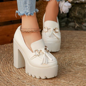 Chaussures à talons hauts pour femmes, petites tailles, avec pompons et décorations métalliques, nouveau style automne, talon épais, grandes tailles, chaussures professionnelles - Product Image 4